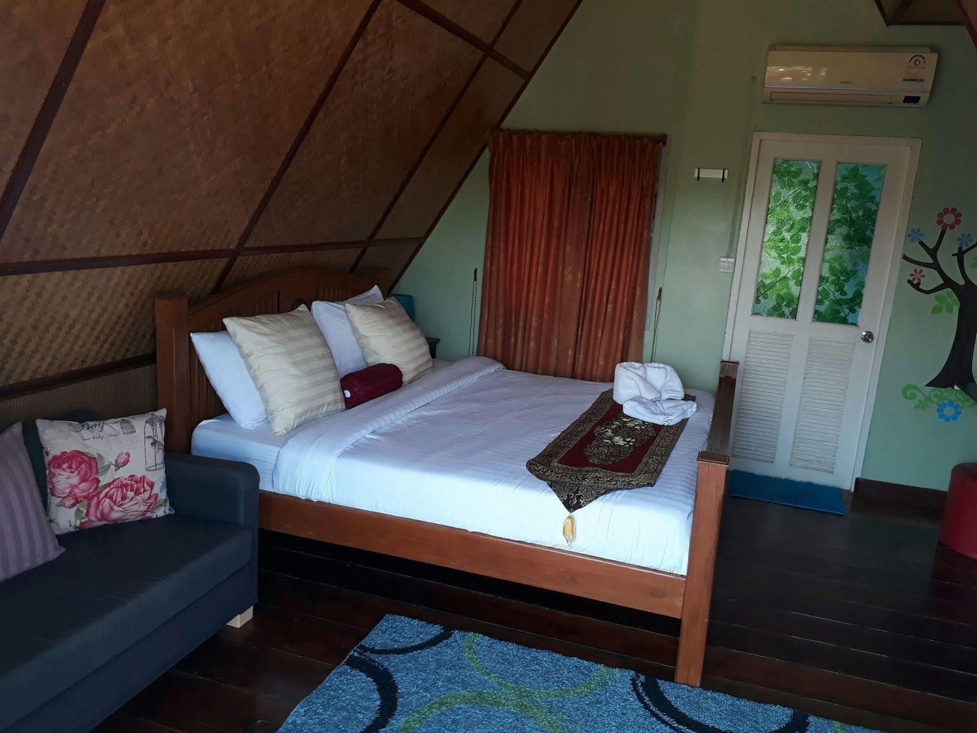 Goodview Resort & Camping Ban Kaeng Raboet Dış mekan fotoğraf